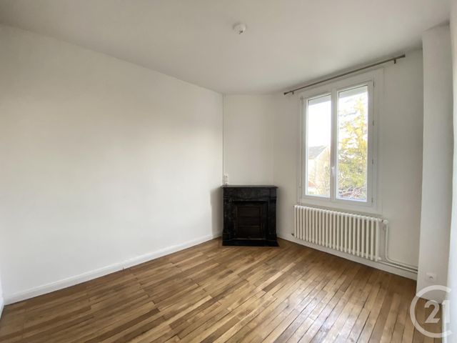 Maison &agrave; louer - 3 pi&egrave;ces - 62,81 m2 - Chateauroux - 36 - CENTRE