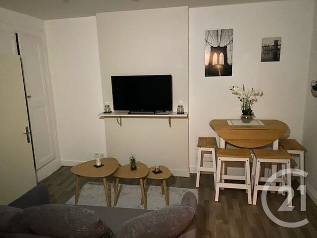 Appartement T2 &agrave; louer - 2 pi&egrave;ces - 50,07 m2 - Chateauroux - 36 - CENTRE