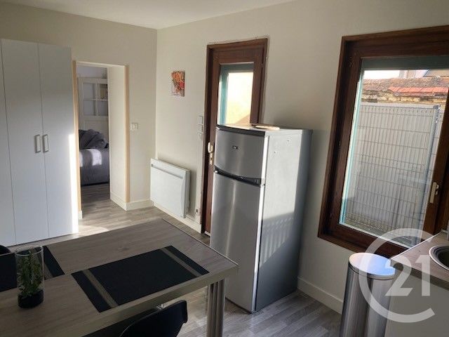 Appartement T2 &agrave; louer - 2 pi&egrave;ces - 50,07 m2 - Chateauroux - 36 - CENTRE
