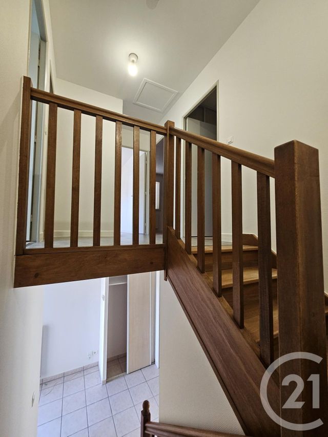 Maison &agrave; louer - 4 pi&egrave;ces - 86,68 m2 - Chateauroux - 36 - CENTRE