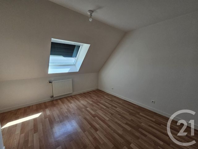 Maison &agrave; louer - 4 pi&egrave;ces - 86,68 m2 - Chateauroux - 36 - CENTRE