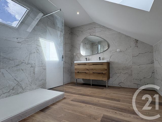 Maison &agrave; vendre - 6 pi&egrave;ces - 136 m2 - Chateauroux - 36 - CENTRE