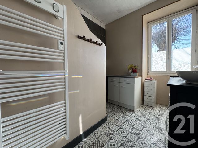 Maison &agrave; vendre - 7 pi&egrave;ces - 210,61 m2 - Neuvy St Sepulchre - 36 - CENTRE