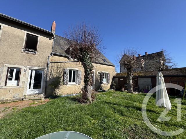Maison &agrave; vendre - 7 pi&egrave;ces - 210,61 m2 - Neuvy St Sepulchre - 36 - CENTRE