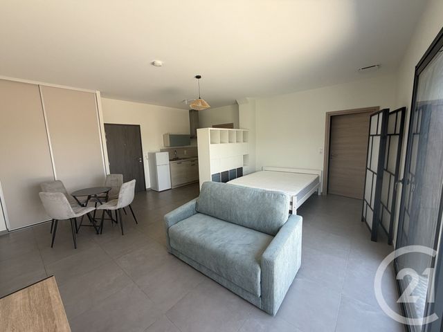 Appartement T1 &agrave; louer - 1 pi&egrave;ce - 41 m2 - Chateauroux - 36 - CENTRE