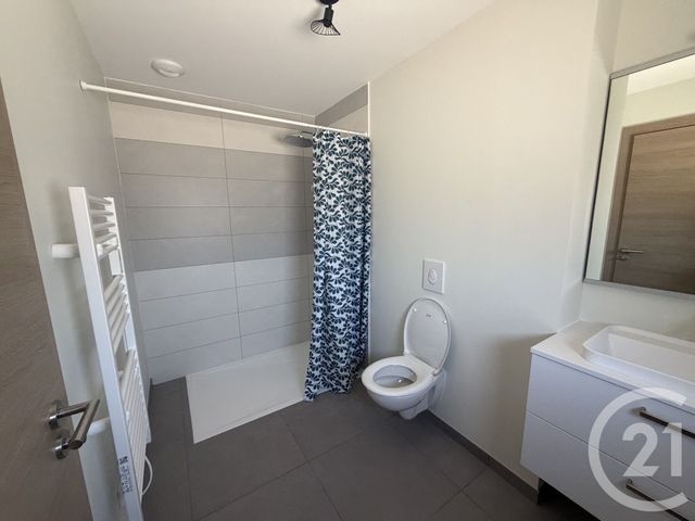 Appartement T1 &agrave; louer - 1 pi&egrave;ce - 41 m2 - Chateauroux - 36 - CENTRE