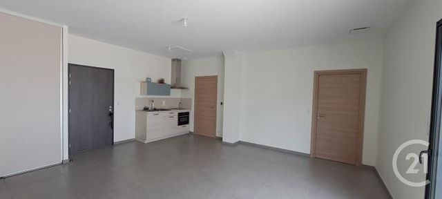 Appartement T1 &agrave; louer - 1 pi&egrave;ce - 41 m2 - Chateauroux - 36 - CENTRE