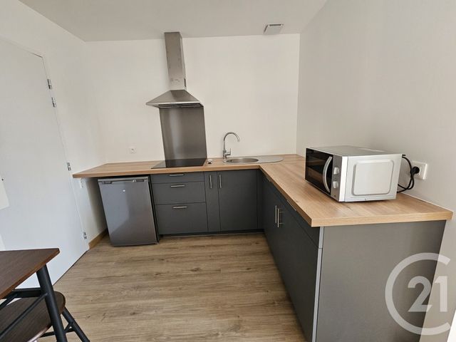Appartement T1 &agrave; louer - 1 pi&egrave;ce - 20,13 m2 - Chateauroux - 36 - CENTRE