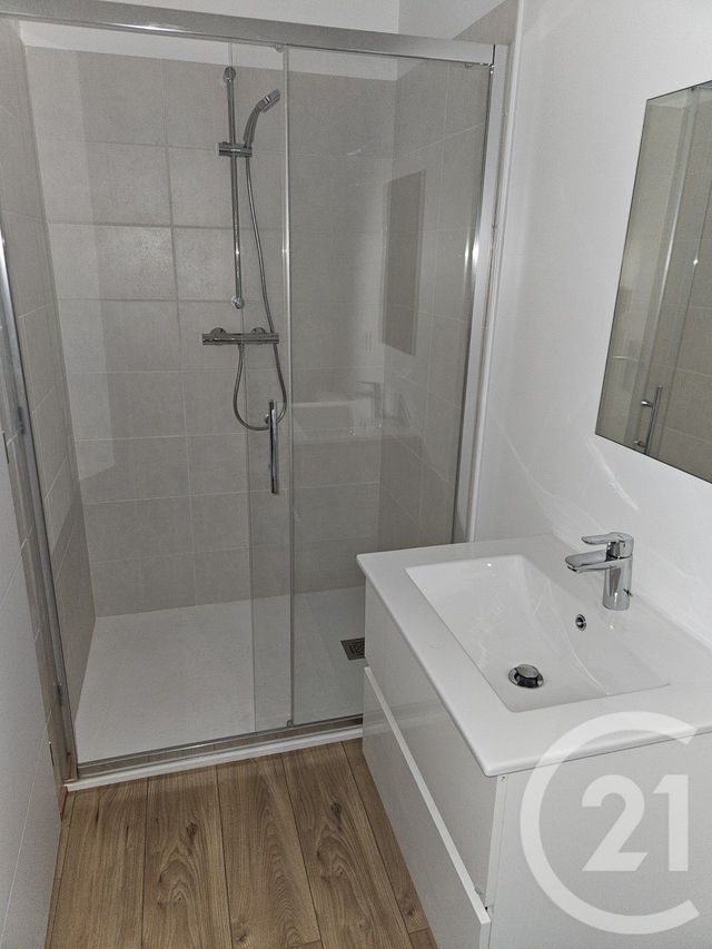 Appartement T2 &agrave; louer - 2 pi&egrave;ces - 33,69 m2 - Chateauroux - 36 - CENTRE