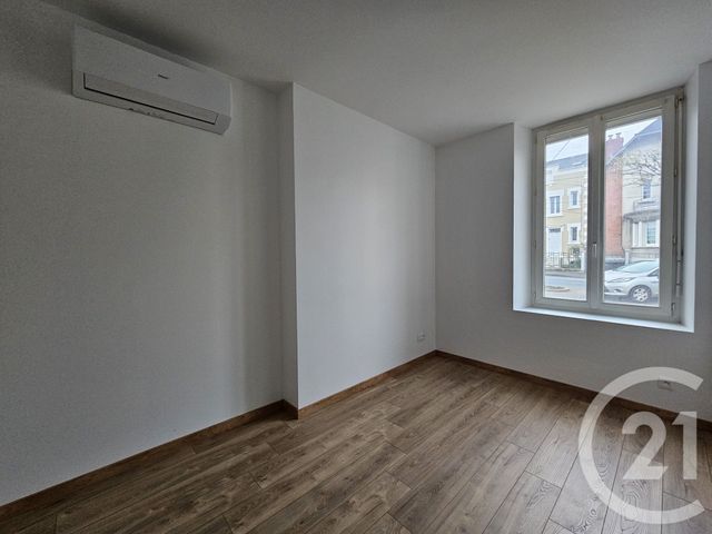 Appartement T2 &agrave; louer - 2 pi&egrave;ces - 33,69 m2 - Chateauroux - 36 - CENTRE