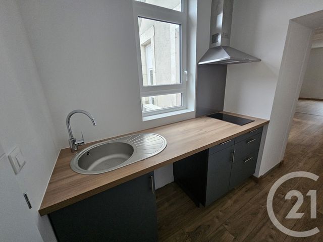 Appartement T2 &agrave; louer - 2 pi&egrave;ces - 29,96 m2 - Chateauroux - 36 - CENTRE