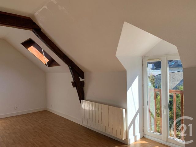 Appartement T2 &agrave; louer - 2 pi&egrave;ces - 45 m2 - Chateauroux - 36 - CENTRE