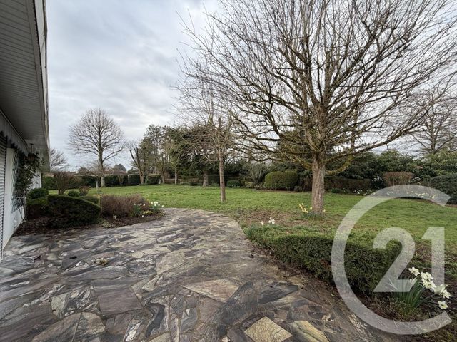 Maison &agrave; louer - 6 pi&egrave;ces - 125,22 m2 - Deols - 36 - CENTRE