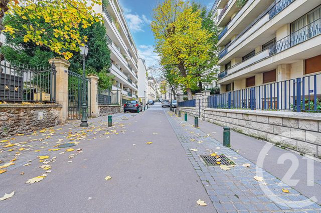 Appartement F5 à vendre - 5 pièces - 111,29 m2 - Paris - 75016 - ILE-DE-FRANCE