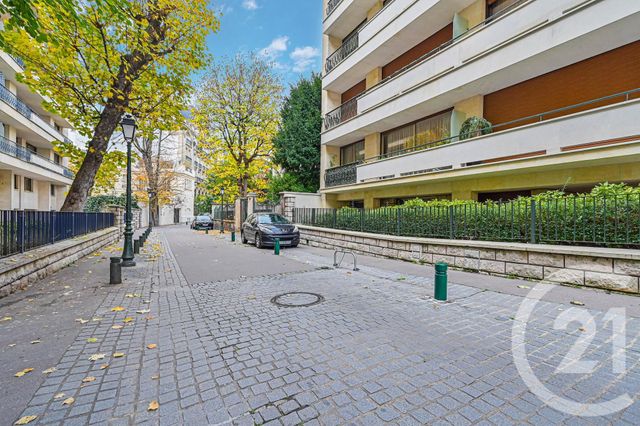 Appartement F5 à vendre - 5 pièces - 111,29 m2 - Paris - 75016 - ILE-DE-FRANCE