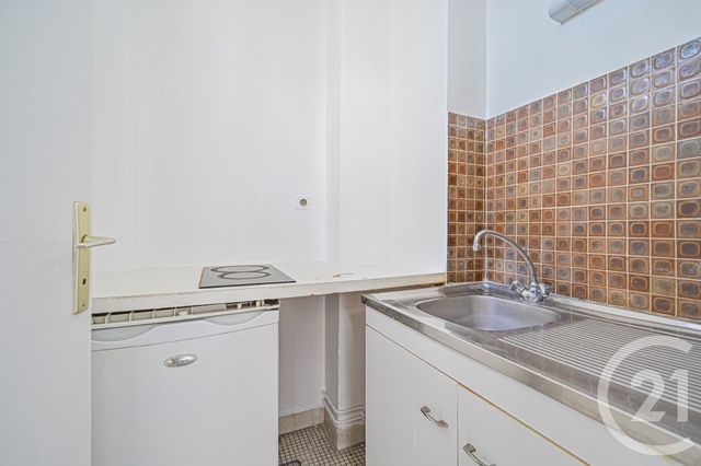 Appartement F2 à vendre - 2 pièces - 30,75 m2 - Paris - 75016 - ILE-DE-FRANCE