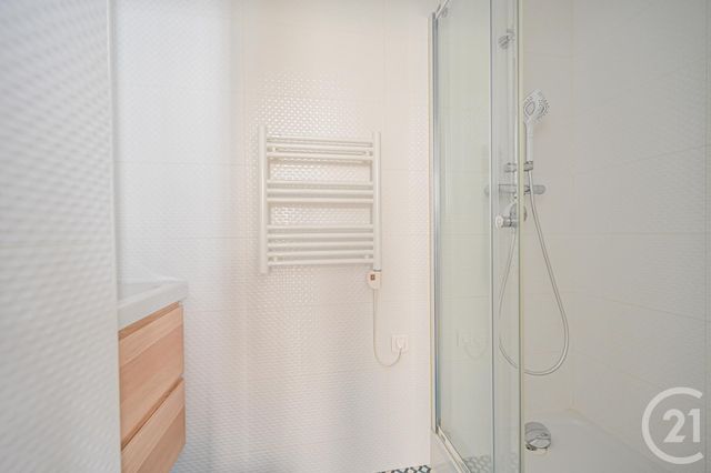 Appartement F5 à vendre - 5 pièces - 127,64 m2 - Paris - 75016 - ILE-DE-FRANCE