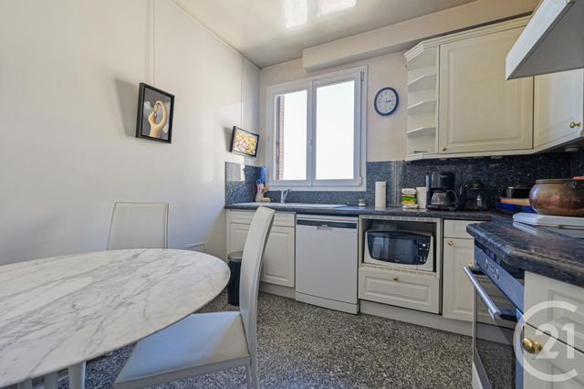 Appartement F5 &agrave; vendre - 5 pi&egrave;ces - 134,09 m2 - Paris - 75016 - ILE-DE-FRANCE