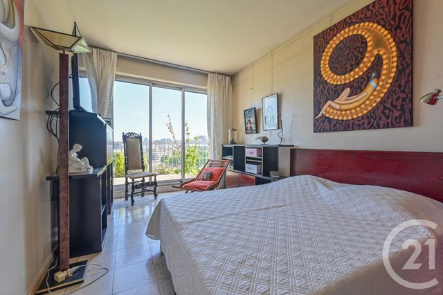 Appartement F5 &agrave; vendre - 5 pi&egrave;ces - 134,09 m2 - Paris - 75016 - ILE-DE-FRANCE