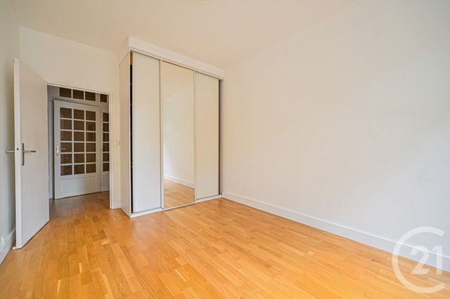 Appartement F2 à vendre - 2 pièces - 56,24 m2 - Paris - 75016 - ILE-DE-FRANCE