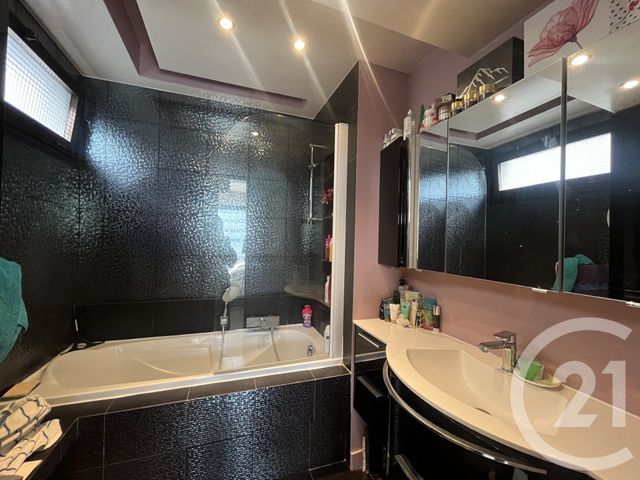 Appartement Duplex à vendre - 4 pièces - 93,46 m2 - Paris - 75016 - ILE-DE-FRANCE