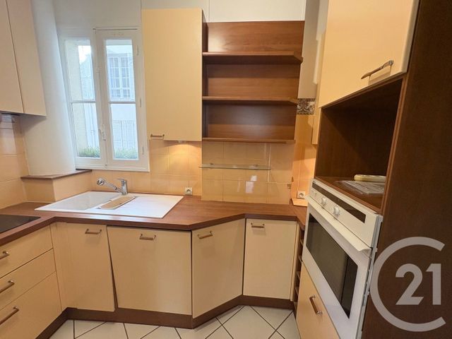 Appartement F5 &agrave; louer - 5 pi&egrave;ces - 108,01 m2 - Paris - 75016 - ILE-DE-FRANCE