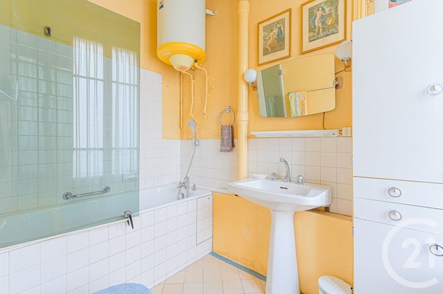 Appartement &agrave; vendre - 4 pi&egrave;ces - 100,65 m2 - Paris - 75016 - ILE-DE-FRANCE