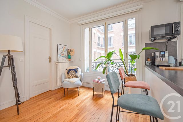 Appartement F2 &agrave; louer - 2 pi&egrave;ces - 60,55 m2 - Paris - 75116 - ILE-DE-FRANCE