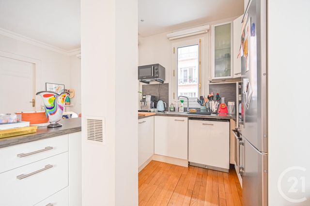 Appartement F2 &agrave; louer - 2 pi&egrave;ces - 60,55 m2 - Paris - 75116 - ILE-DE-FRANCE