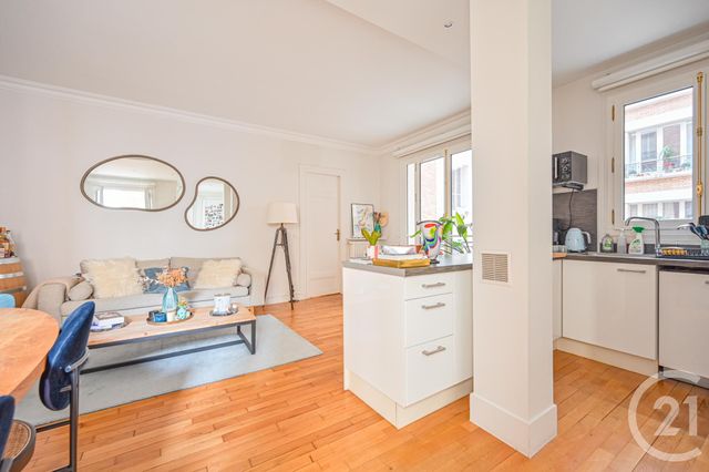 Appartement F2 &agrave; louer - 2 pi&egrave;ces - 60,55 m2 - Paris - 75116 - ILE-DE-FRANCE