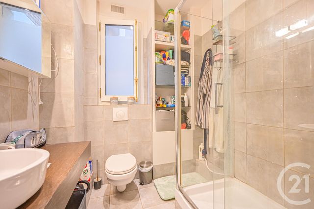 Appartement F2 &agrave; louer - 2 pi&egrave;ces - 60,55 m2 - Paris - 75116 - ILE-DE-FRANCE