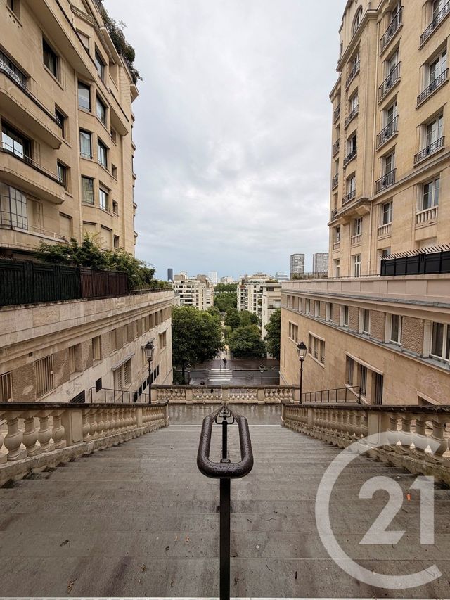 Appartement F2 à vendre PARIS