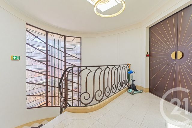 Appartement F3 &agrave; louer - 3 pi&egrave;ces - 74,13 m2 - Paris - 75016 - ILE-DE-FRANCE