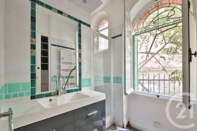 Appartement &agrave; louer - 2 pi&egrave;ces - 46 m2 - Paris - 75016 - ILE-DE-FRANCE