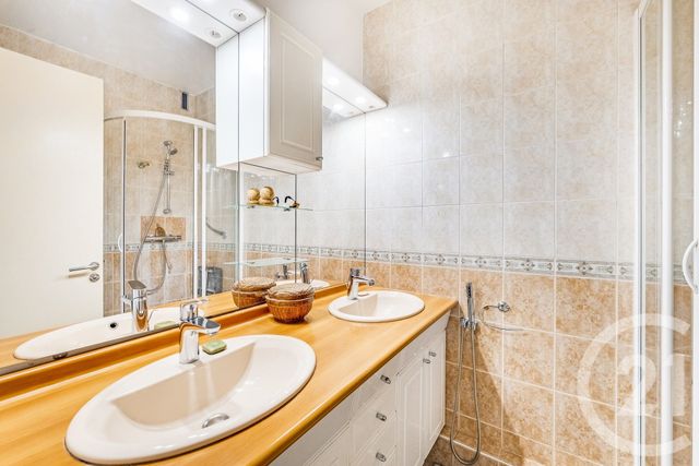 Appartement F3 &agrave; vendre - 3 pi&egrave;ces - 70,77 m2 - Paris - 75016 - ILE-DE-FRANCE
