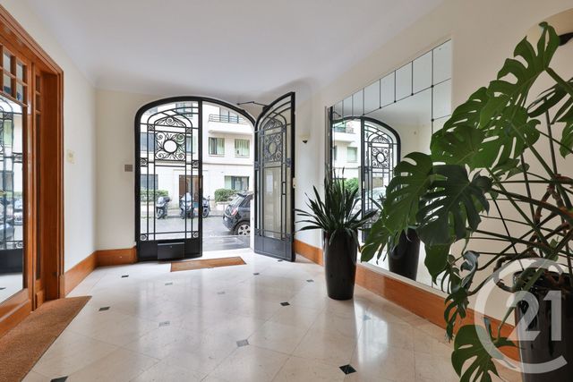 Appartement F5 &agrave; vendre - 5 pi&egrave;ces - 127,15 m2 - Paris - 75016 - ILE-DE-FRANCE