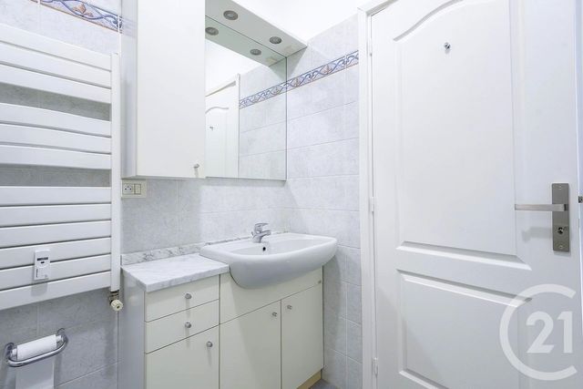 Appartement F3 à vendre - 3 pièces - 65 m2 - Nice - 06 - PROVENCE-ALPES-COTE-D-AZUR