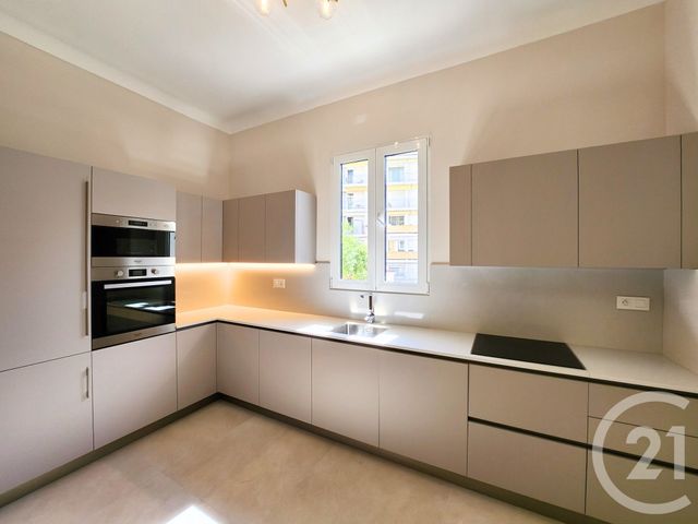 Maison &agrave; vendre - 7 pi&egrave;ces - 135,02 m2 - Nice - 06 - PROVENCE-ALPES-COTE-D-AZUR