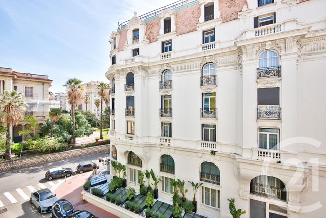 Appartement F2 à vendre - 2 pièces - 51,16 m2 - Nice - 06 - PROVENCE-ALPES-COTE-D-AZUR