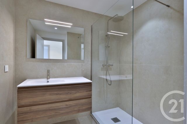 Appartement F3 à vendre - 3 pièces - 70,13 m2 - Nice - 06 - PROVENCE-ALPES-COTE-D-AZUR
