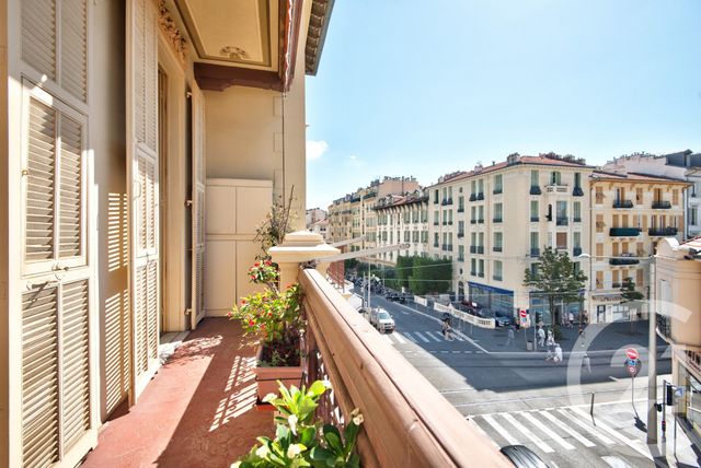 Appartement T4 à vendre - 4 pièces - 92,54 m2 - Nice - 06 - PROVENCE-ALPES-COTE-D-AZUR