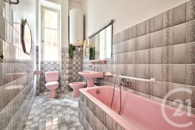 Appartement T4 à vendre - 4 pièces - 92,54 m2 - Nice - 06 - PROVENCE-ALPES-COTE-D-AZUR