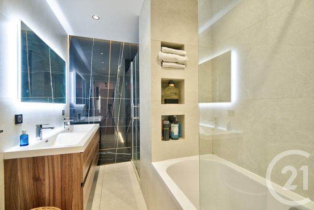 Appartement F3 à vendre - 3 pièces - 73,35 m2 - Nice - 06 - PROVENCE-ALPES-COTE-D-AZUR