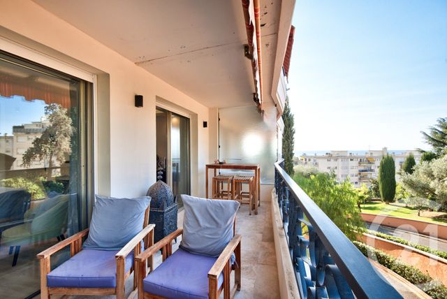 Appartement F3 à vendre - 3 pièces - 73,35 m2 - Nice - 06 - PROVENCE-ALPES-COTE-D-AZUR