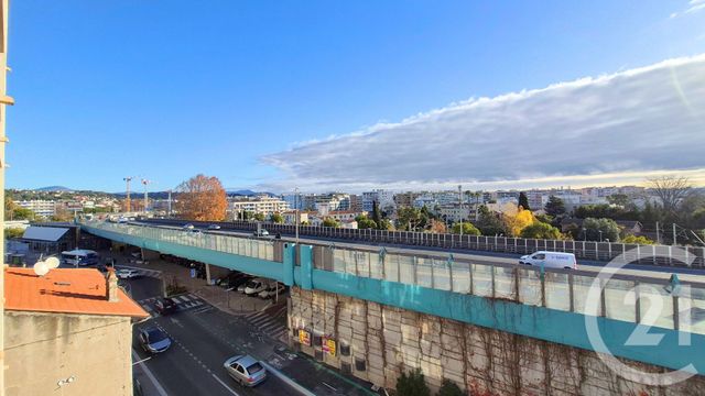 Appartement F4 à vendre - 4 pièces - 84,67 m2 - Cagnes Sur Mer - 06 - PROVENCE-ALPES-COTE-D-AZUR