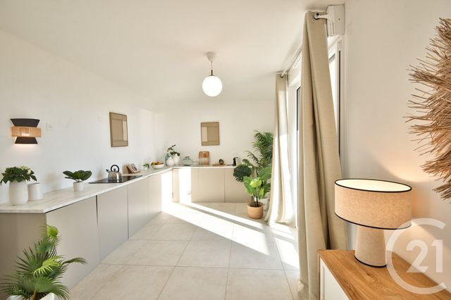 Appartement F4 &agrave; vendre - 4 pi&egrave;ces - 139,62 m2 - St Laurent Du Var - 06 - PROVENCE-ALPES-COTE-D-AZUR