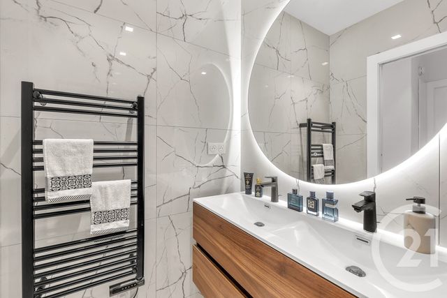 Appartement T3 &agrave; vendre - 3 pi&egrave;ces - 67,66 m2 - Nice - 06 - PROVENCE-ALPES-COTE-D-AZUR