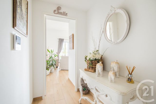 Appartement F3 &agrave; vendre - 3 pi&egrave;ces - 63 m2 - Villeneuve Loubet - 06 - PROVENCE-ALPES-COTE-D-AZUR