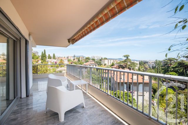 Appartement F4 &agrave; vendre - 4 pi&egrave;ces - 94,88 m2 - Nice - 06 - PROVENCE-ALPES-COTE-D-AZUR