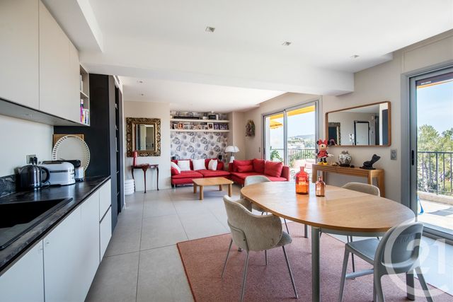 Appartement F5 &agrave; vendre - 5 pi&egrave;ces - 116 m2 - Nice - 06 - PROVENCE-ALPES-COTE-D-AZUR